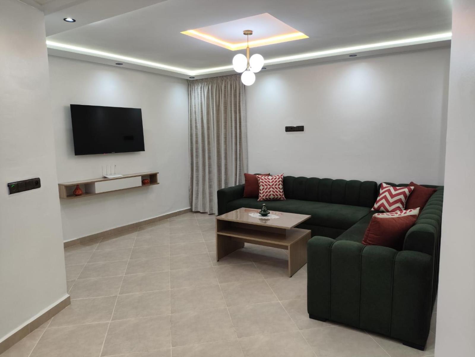 Appartement A Tanger Malabata Piscine Ouverte, Proche Plage