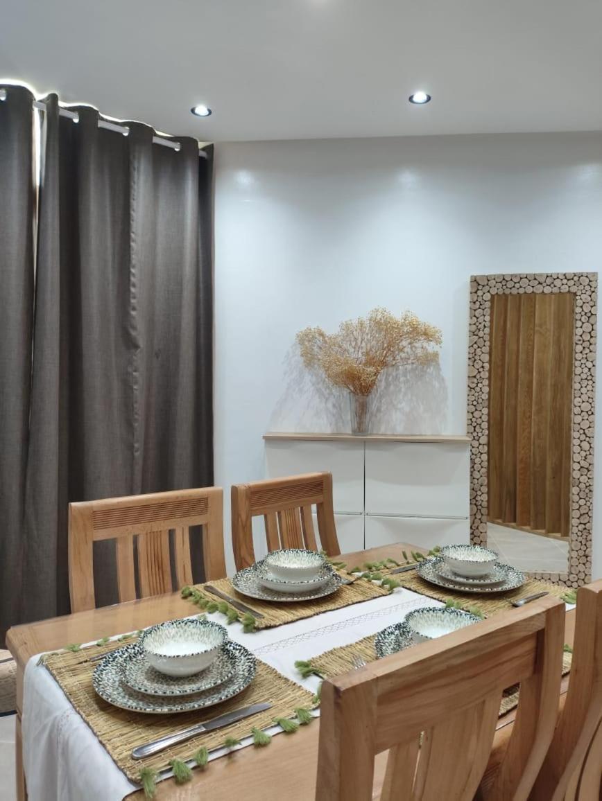 Appartement A Tanger Malabata Piscine Ouverte, Proche Plage Tánger